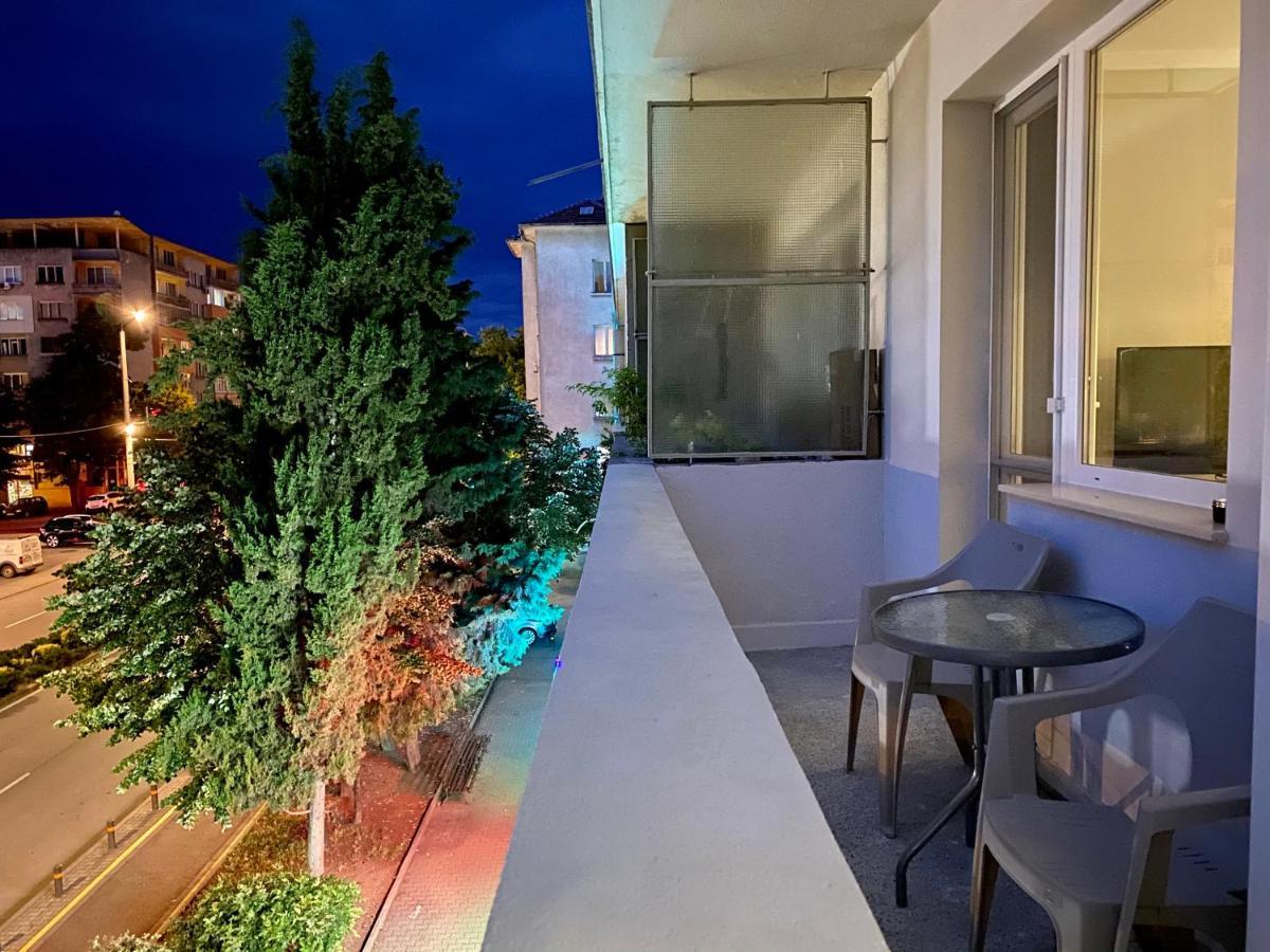 Stylish Top Centre Apartment For 4 Guests Stara Zagora Luaran gambar