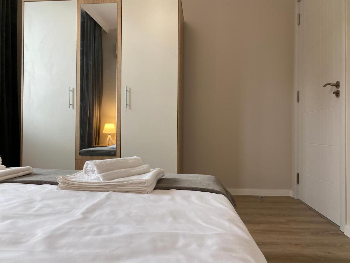 Stylish Top Centre Apartment For 4 Guests Stara Zagora Luaran gambar